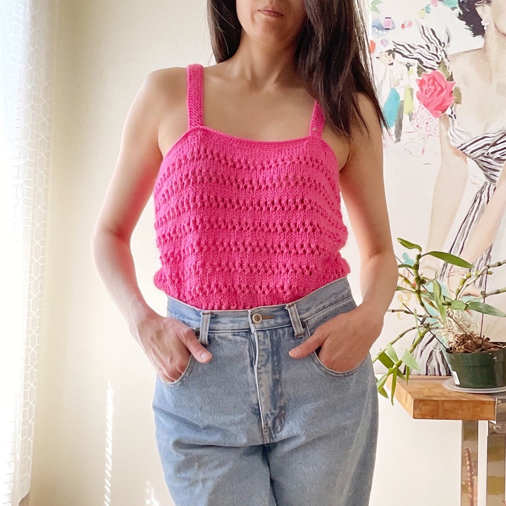 Pink hand knit sleeveless top